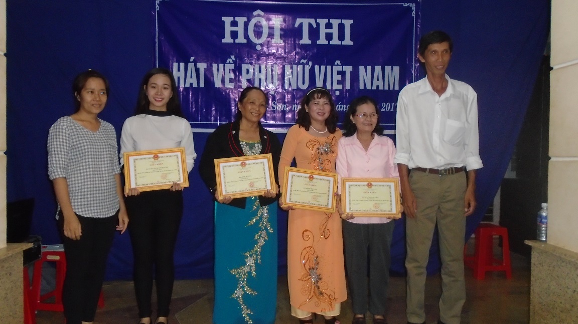 Hội LHPN phường Ninh Sơn: tổ chức hội thi “Hát về phụ nữ Việt Nam”