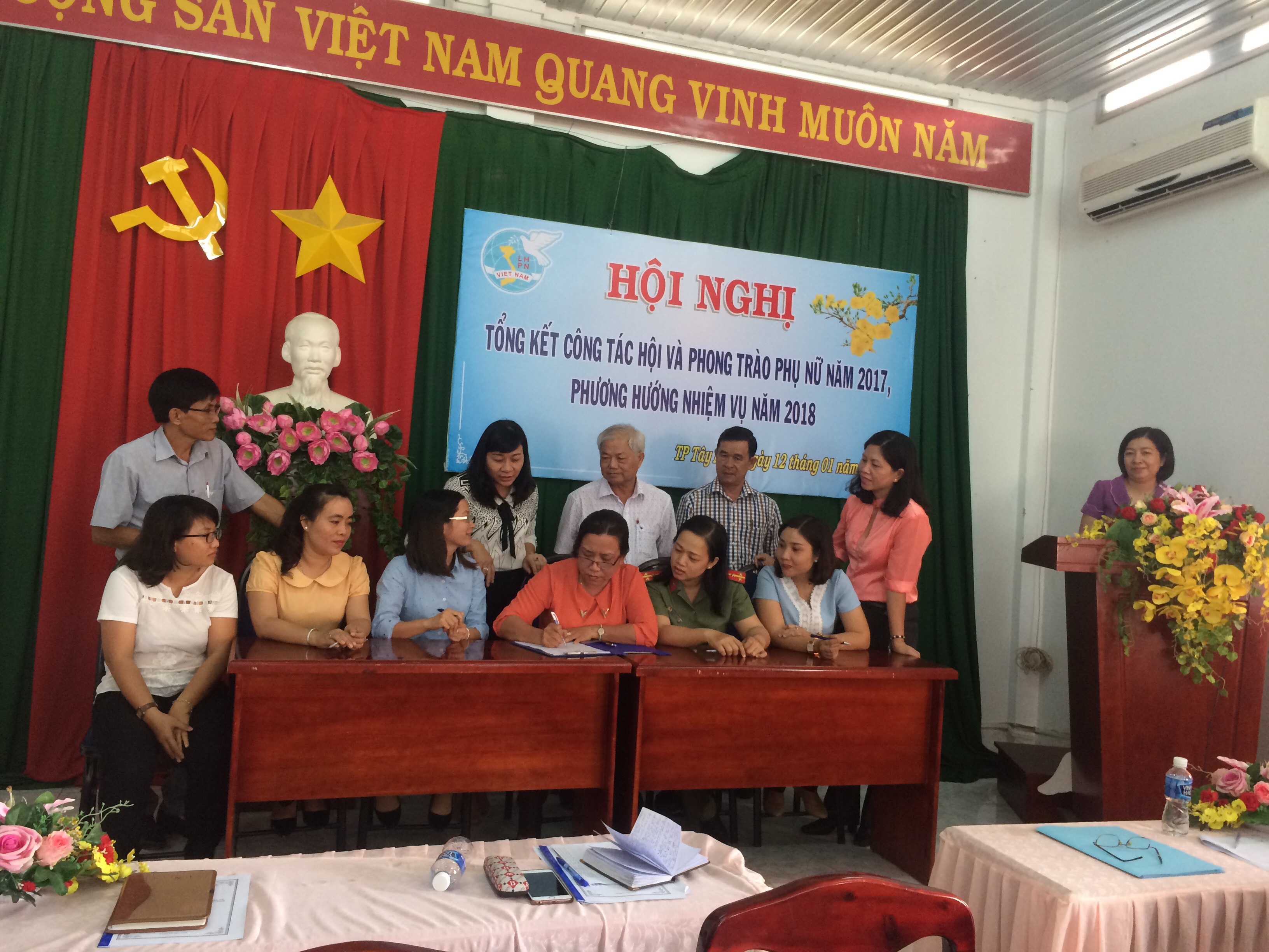 Hội LHPN thành phố: tổng kết công tác Hội năm 2017