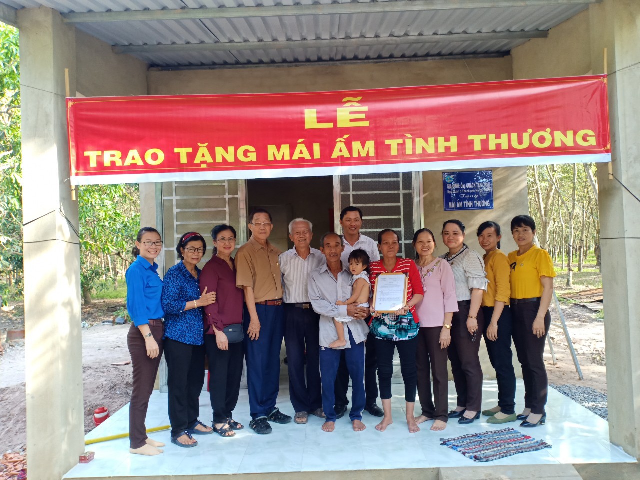 Tân Lập: bàn giao Mái ấm tình thương cho phụ nữ nghèo