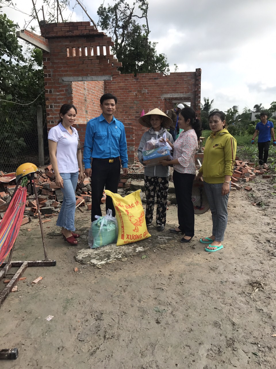 Tân Châu: hỗ trợ phụ nữ bị thiệt hại do mưa giông