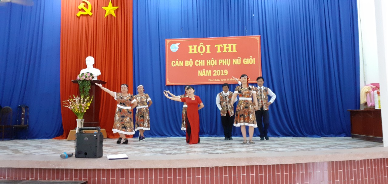 TÂN CHÂU: HỘI THI CÁN BỘ CHI HỘI PHỤ NỮ GIỎI