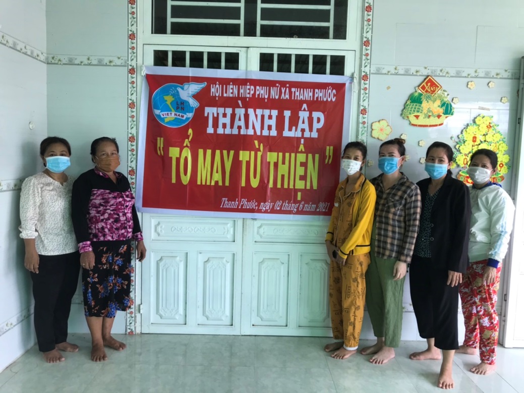 HỘI LHPN XÃ THANH PHƯỚC (GÒ DẦU) Thành lập “ Tổ may từ thiện” chi Hội Xóm Mới 1