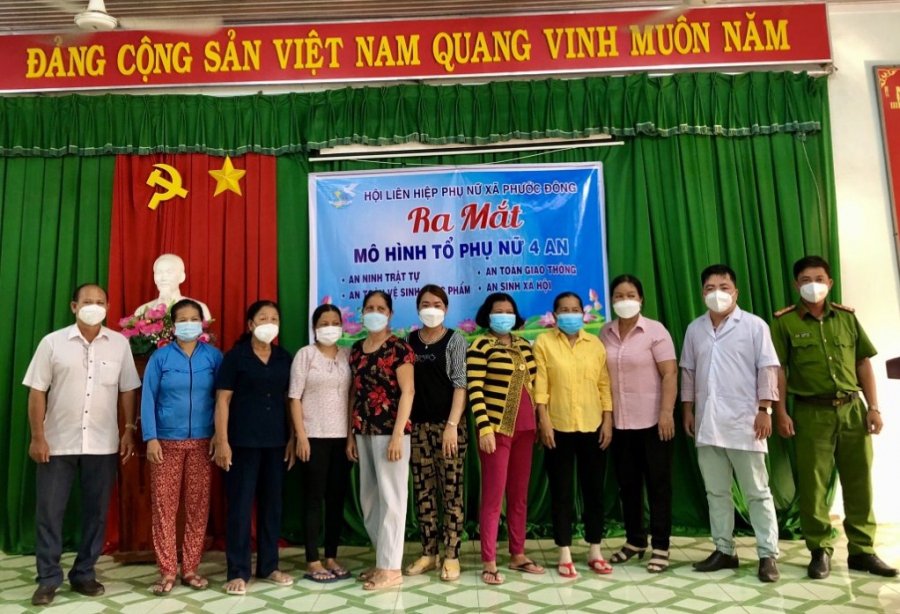 Hội LHPN xã Phước Đông, huyện Gò Dầu ra mắt mô hình “tổ phụ nữ 4 An”