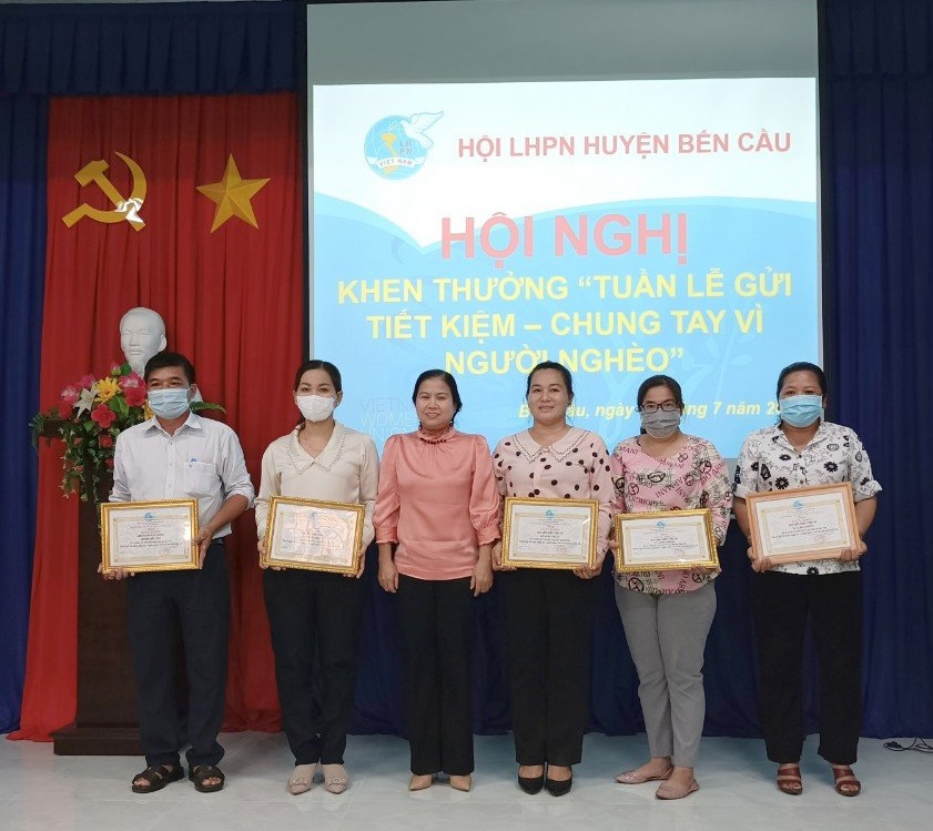 Hội LHPN huyện Bến Cầu tổ chức hội nghị sơ kết 06 đầu năm và triển khai phương hướng, nhiệm vụ 06 tháng cuối năm 2022