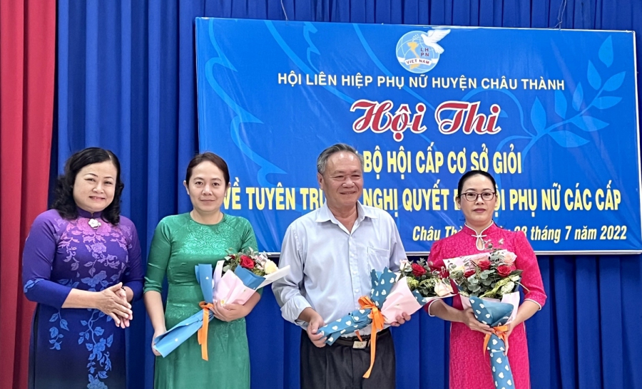 Hội LHPN huyện Châu Thành tổ chức Hội thi “Cán bộ Hội cấp cơ sở giỏi tuyên truyền nghị quyết đại hội phụ nữ các cấp”