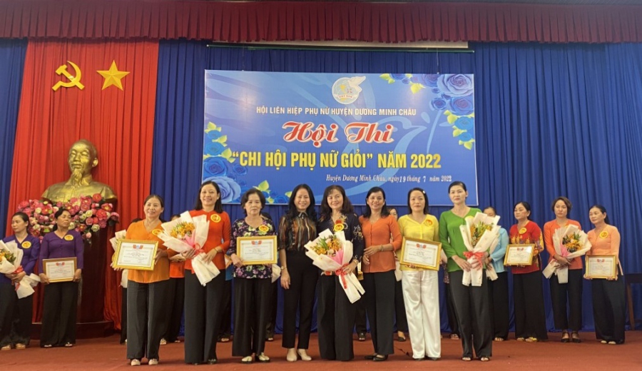 Hội LHPN huyện Dương Minh Châu tổ chức Hội thi “Chi hội phụ nữ giỏi” năm 2022