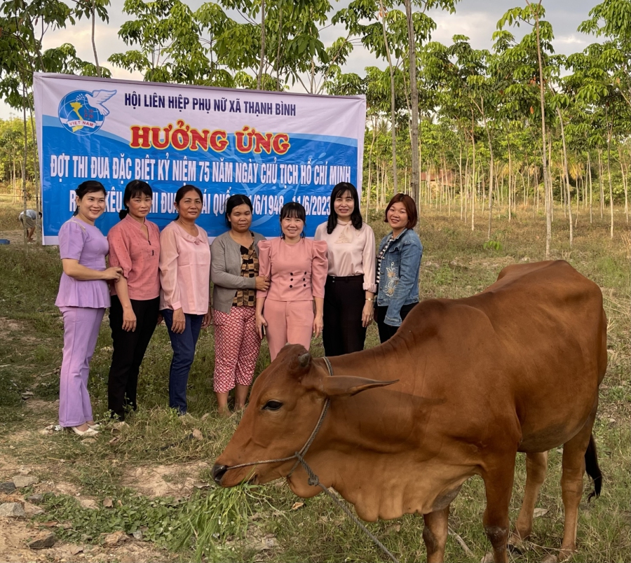 Hội LHPN xã Thạnh Bình hưởng ứng đợt thi đua đặc biệt kỷ niệm 75 năm Ngày Chủ tịch Hồ Chí Minh ra Lời kêu gọi Thi đua ái quốc