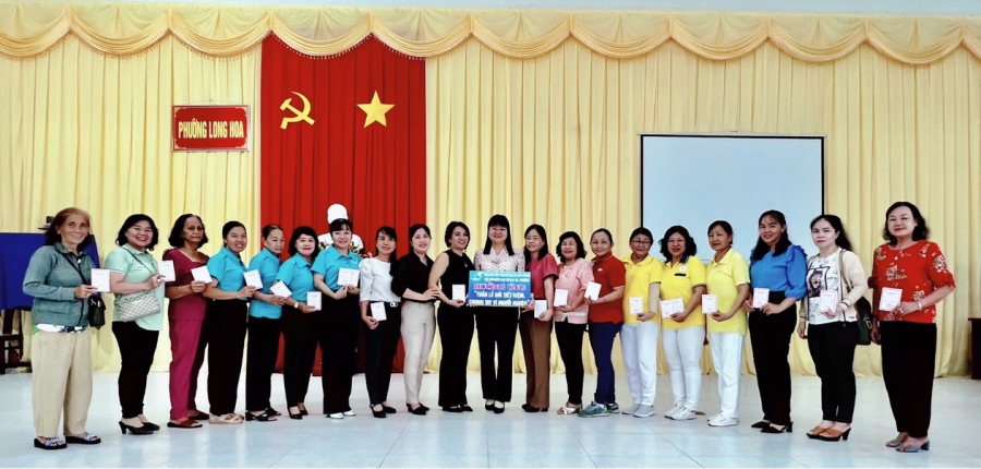 Hội Phụ nữ thị xã Hoà Thành: Hưởng ứng “Tuần lễ gửi tiết kiệm, chung tay vì người nghèo” năm 2023