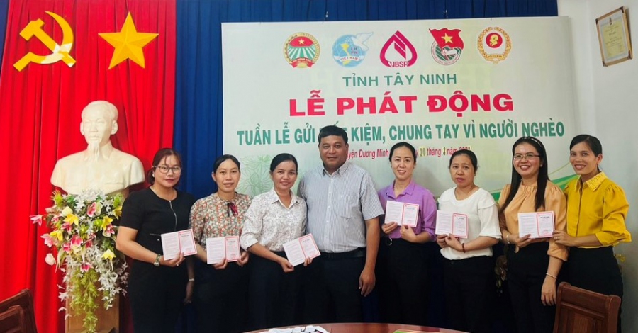 Hội LHPN huyện Dương Minh Châu tổ chức hợp gian ban tháng 04 và phát động hưởng ứng "Tuần lễ gửi tiết kiệm, chung tay vì người nghèo" năm 2023