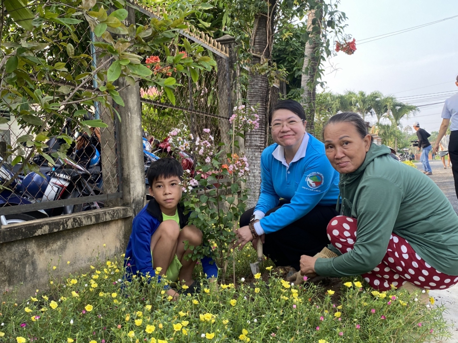 Hội LHPN tỉnh hưởng ứng "Tết trồng cây"