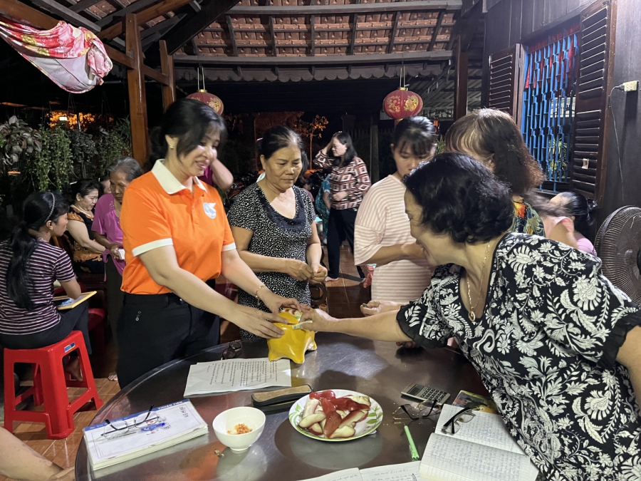 Hội LHPN thị trấn Tân Biên - Chuỗi hoạt động của Tổ phụ nữ chăm lo cho hội viên