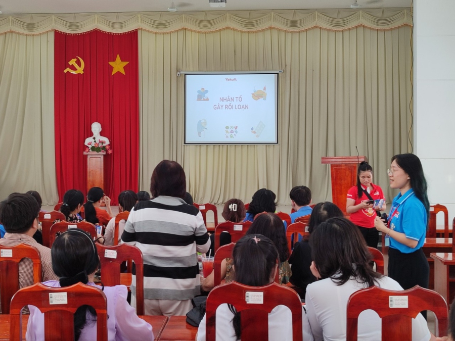 Long Thành Trung: khai giảng lớp dạy nghề “kỹ thuật pha chế” và truyền thông nâng cao nhận thức cho hội viên phụ nữ năm 2024.