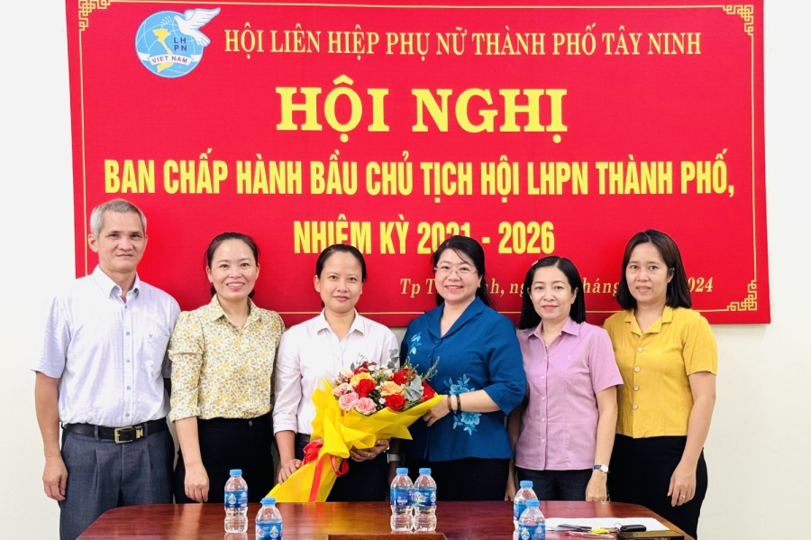 TP. Tây Ninh: Hội nghị Ban Chấp hành bầu Chủ tịch Hội