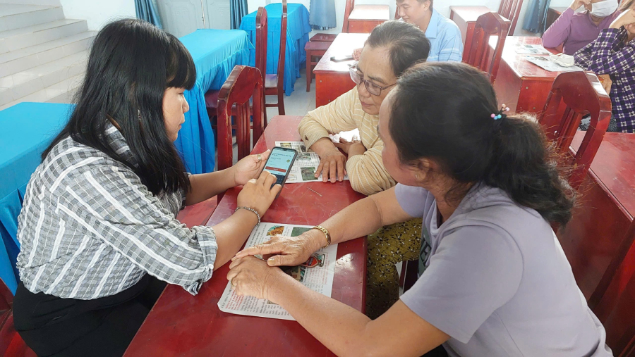 Công tác tuyên truyền giáo dục, nâng cao kiến thức cho hội viên,  phụ nữ ở khu vực biên giới