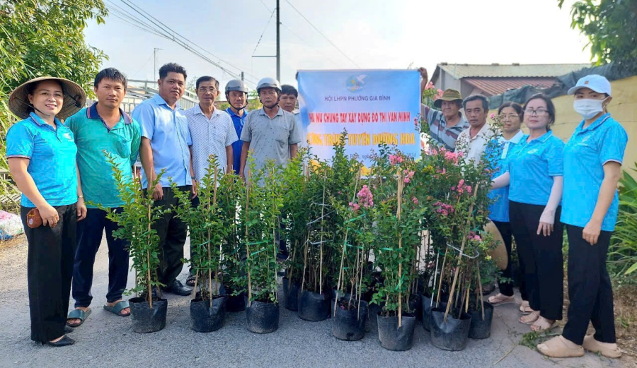 Gương điển hình tập thể Chi hội Khu phố Chánh