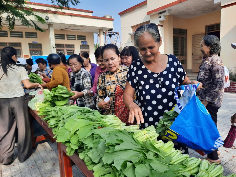 HỘI LHPN PHƯỜNG TRẢNG BÀNG NHIỀU HOẠT ĐỘNG CHĂM LO CHO HỘI VIỆN, PHỤ NỮ