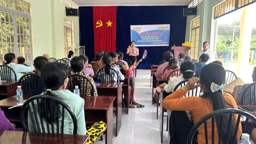 Chủ động, sáng tạo trong phòng, chống tảo hôn và hôn nhân cận huyết thống