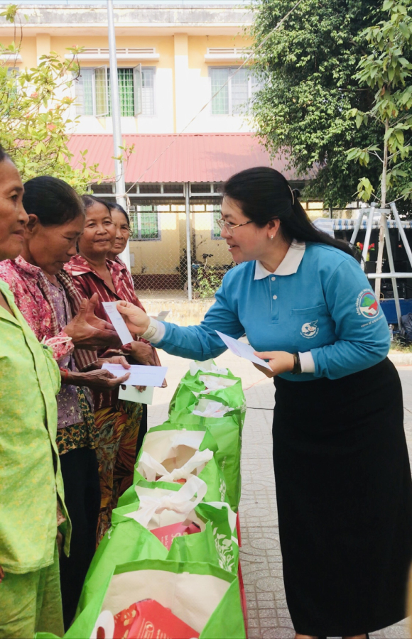 Lan toả yêu thương từ Chương trình “Đồng hành cùng phụ nữ biên cương”